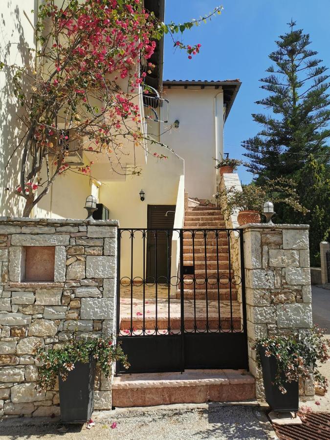 Marinos Aparts  Aparthotel Sívota Exterior foto